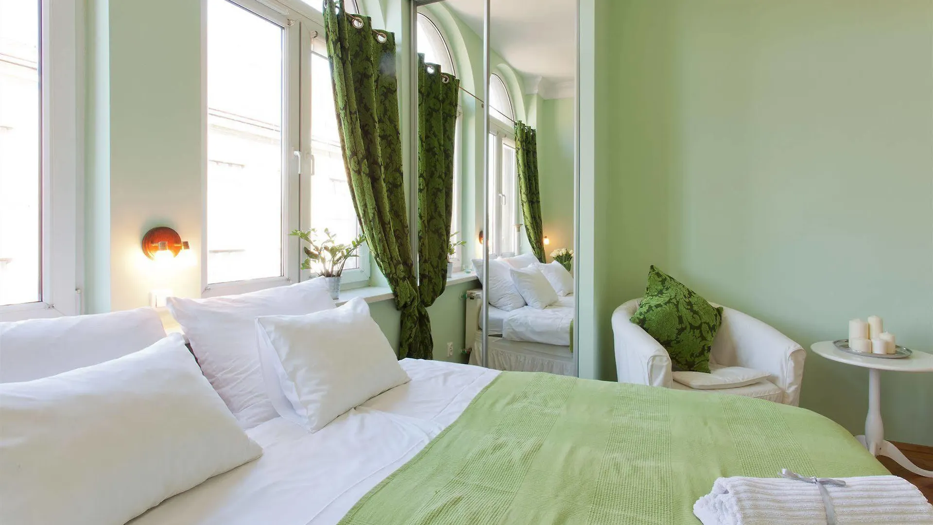 Angel House Bed&Breakfast Krakau Frühstückspension